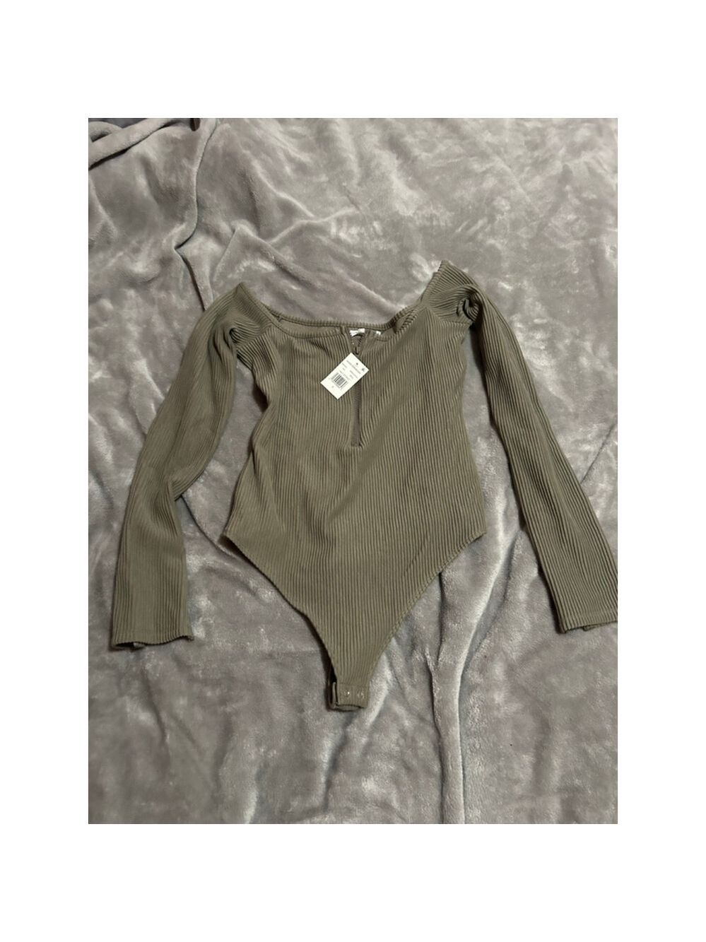 Women's GOOD AMERICAN Olive Green Ribbed Half Zip Bodysuit Size 3